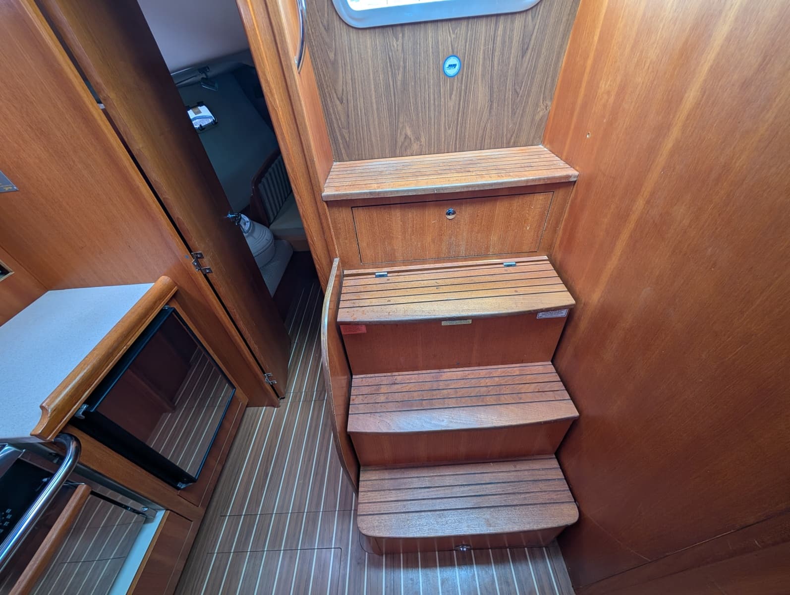 2006 Hunter 38 - Photo 20