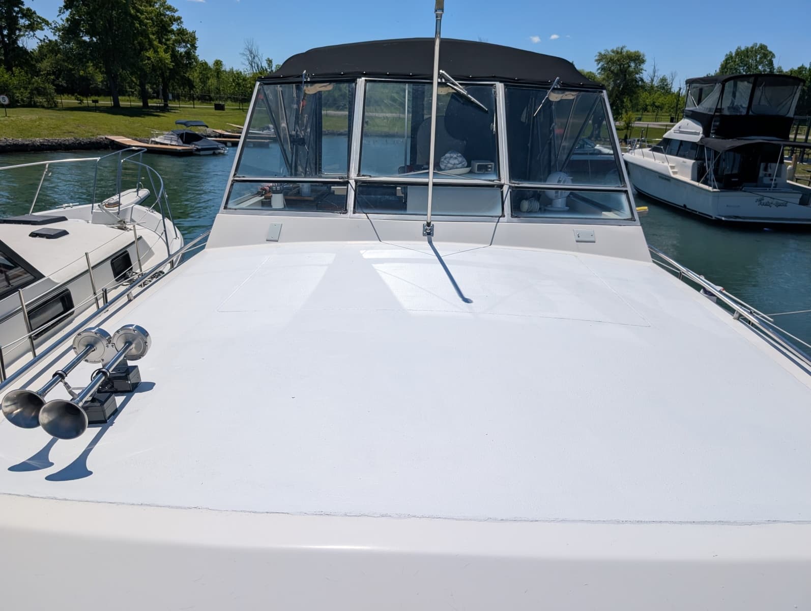 1977 Trojan 36 Tri-Cabin - Photo 15