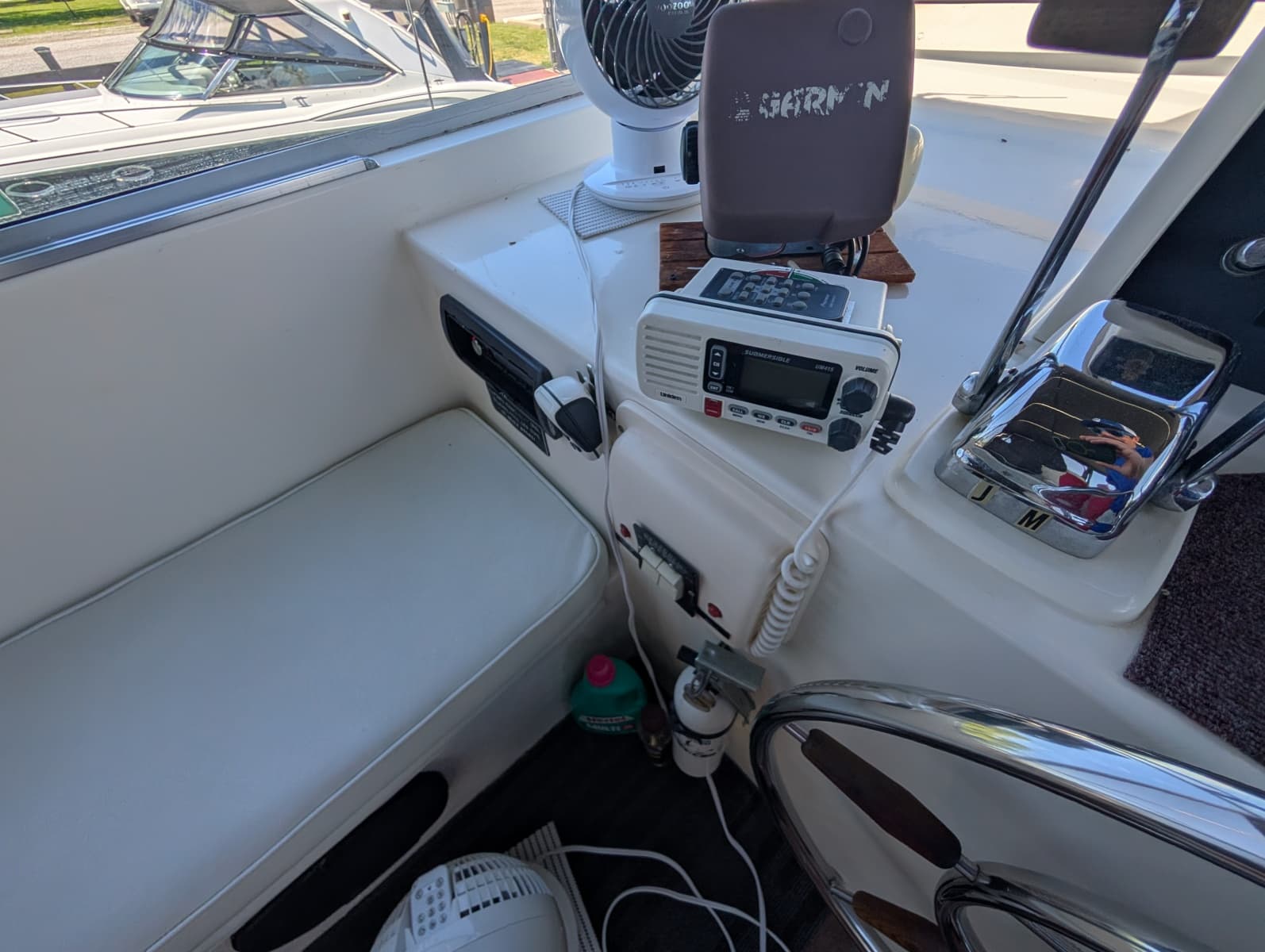 1977 Trojan 36 Tri-Cabin - Photo 27