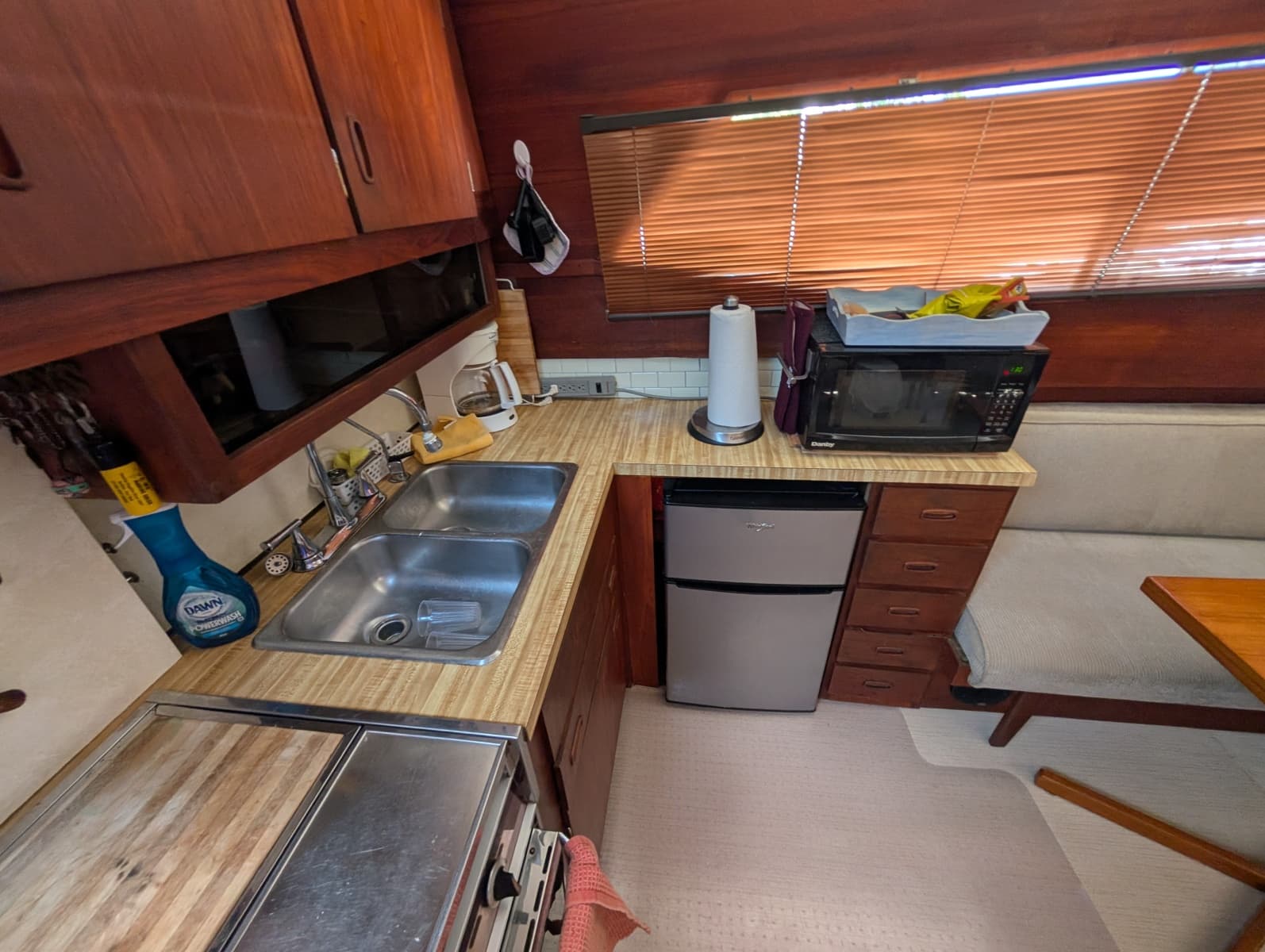 1977 Trojan 36 Tri-Cabin - Photo 39