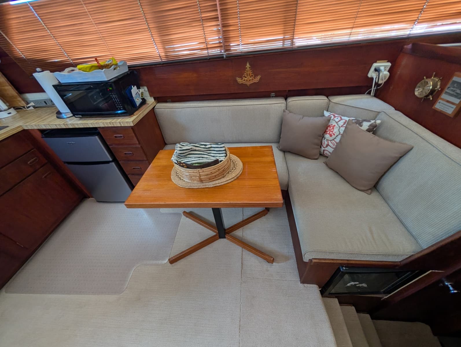 1977 Trojan 36 Tri-Cabin - Photo 45