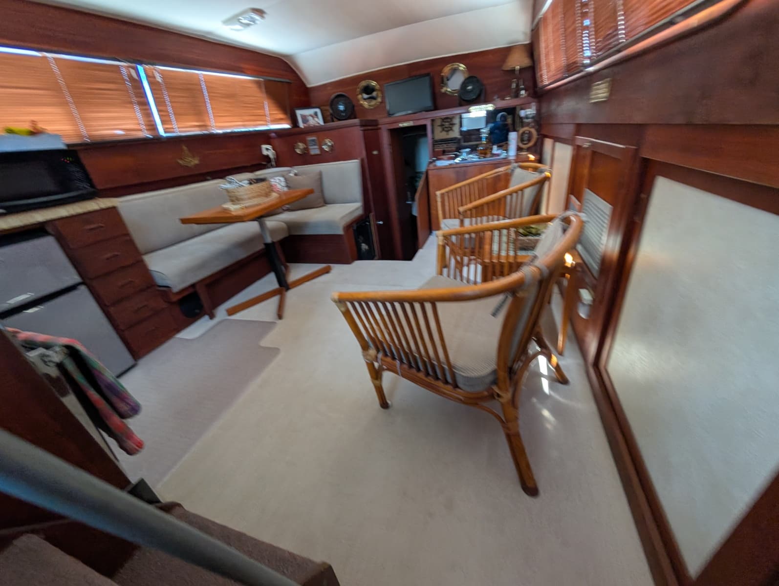 1977 Trojan 36 Tri-Cabin - Photo 42