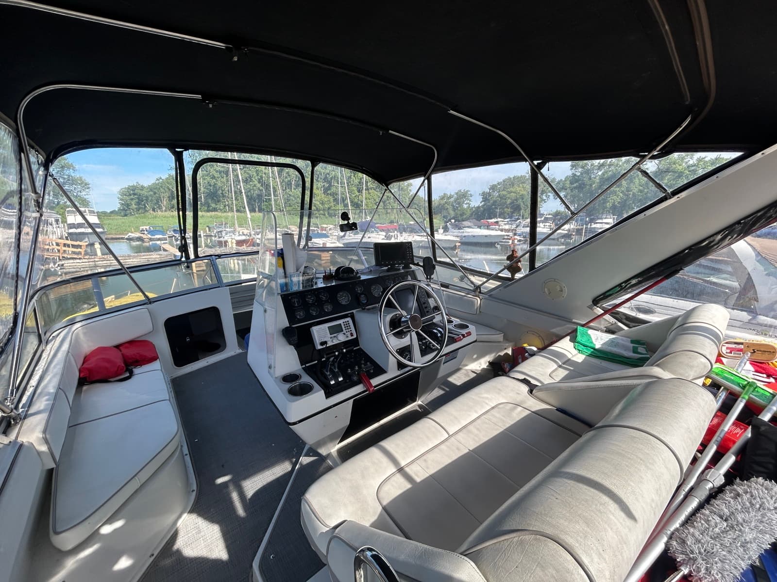 1990 Carver 380 Santego - Photo 19