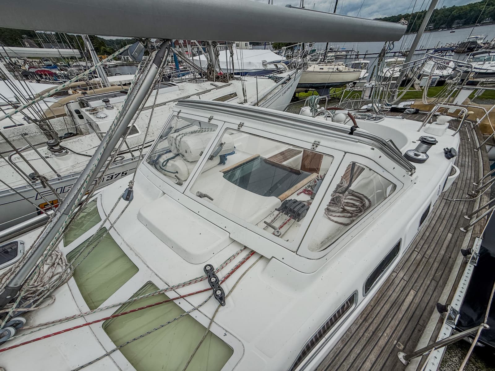 2005 Beneteau Oceanis Clipper 423 - Photo 15