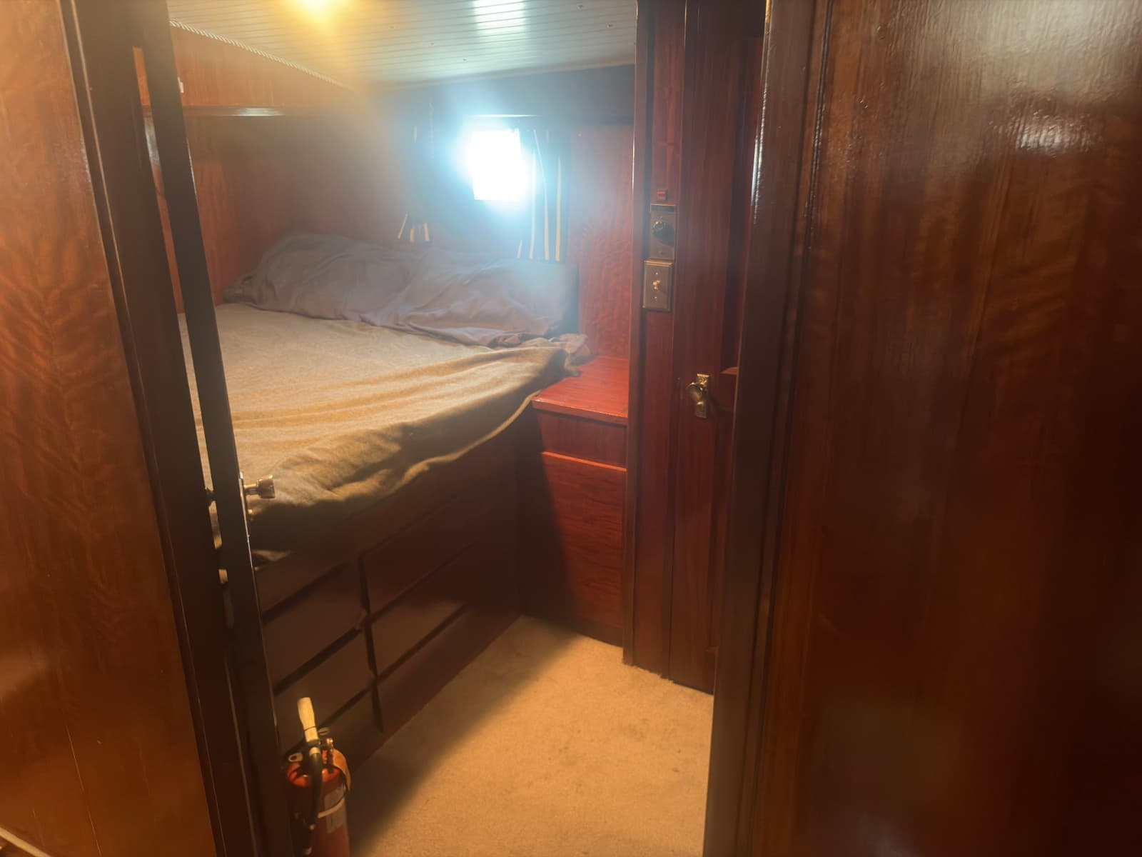 1973 Hatteras 53 Convertible - Photo 45