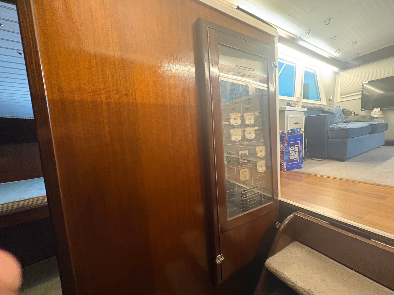 1973 Hatteras 53 Convertible - Photo 31