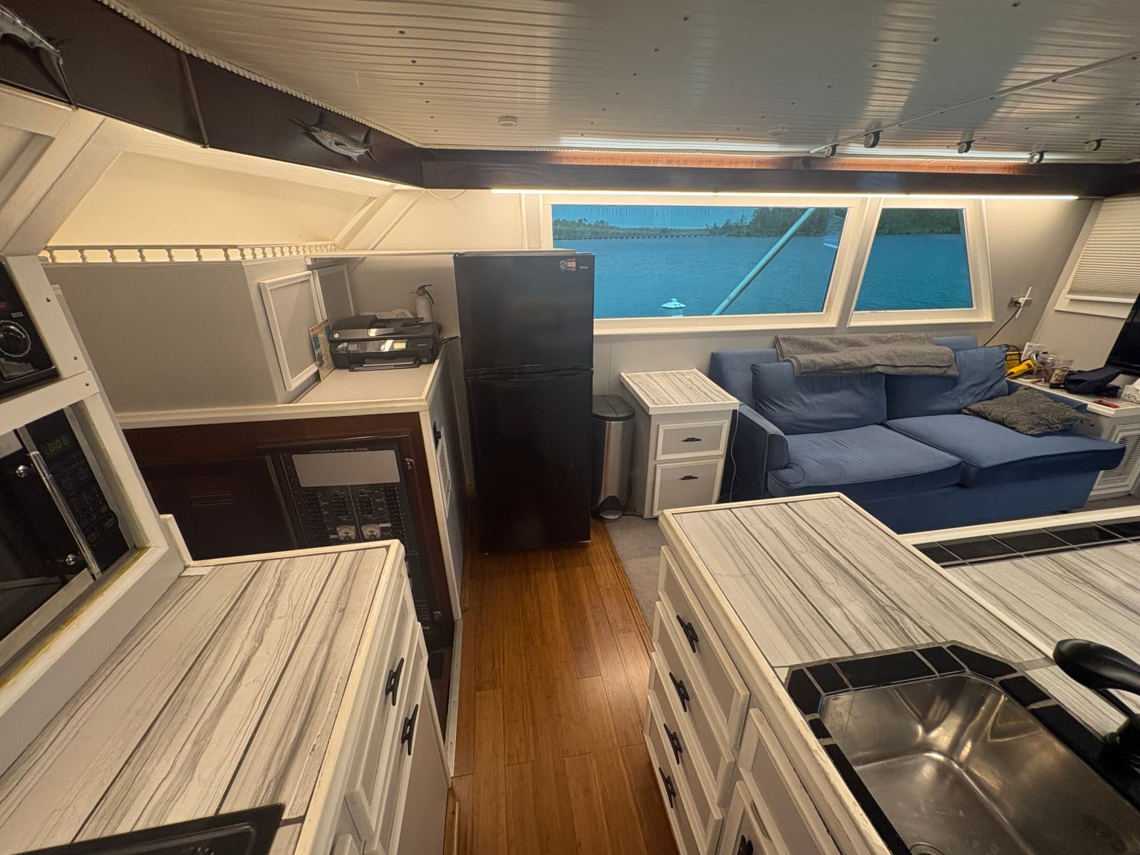 1973 Hatteras 53 Convertible - Photo 22