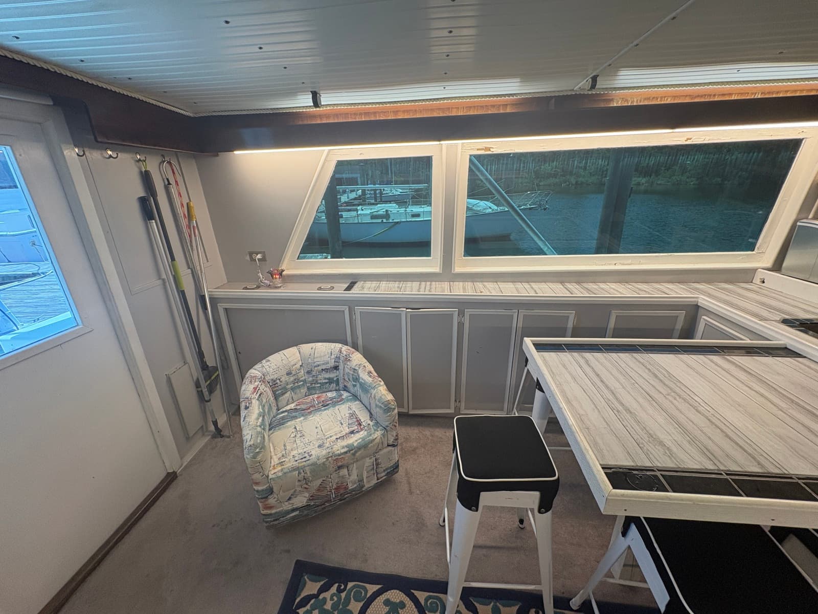 1973 Hatteras 53 Convertible - Photo 20