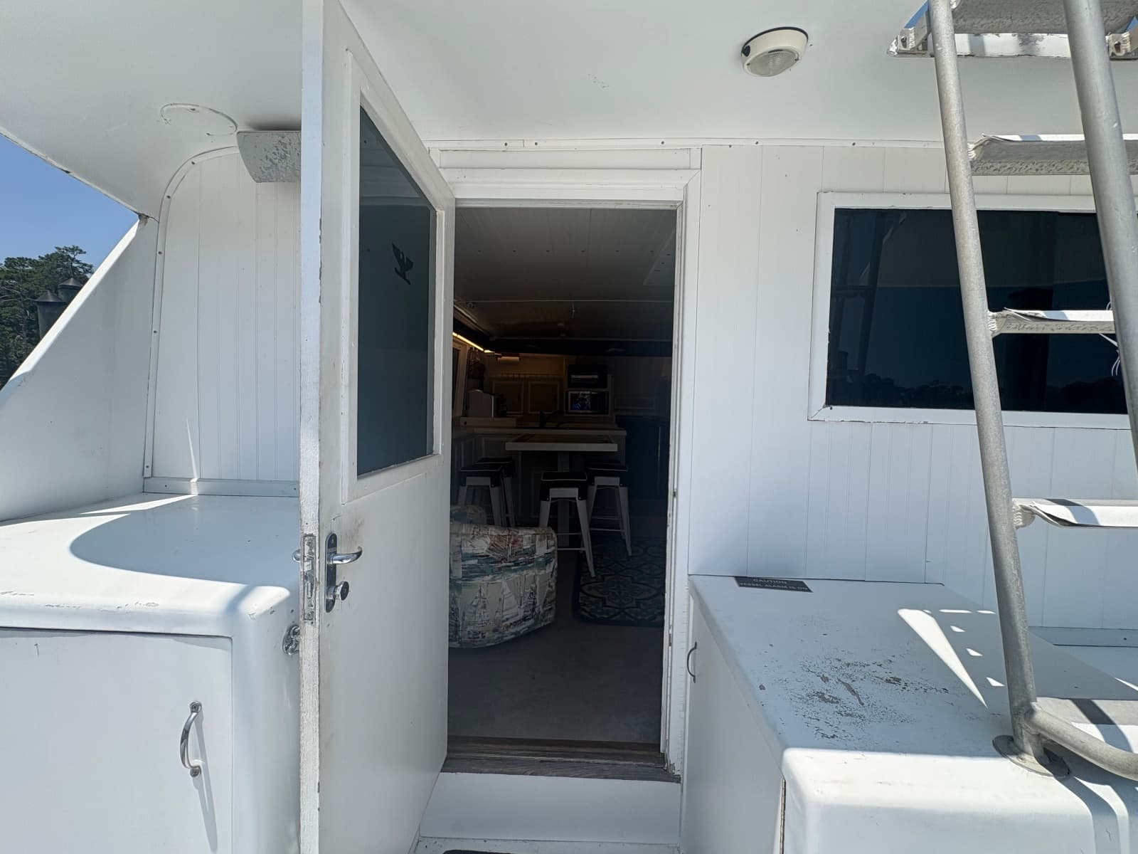 1973 Hatteras 53 Convertible - Photo 13