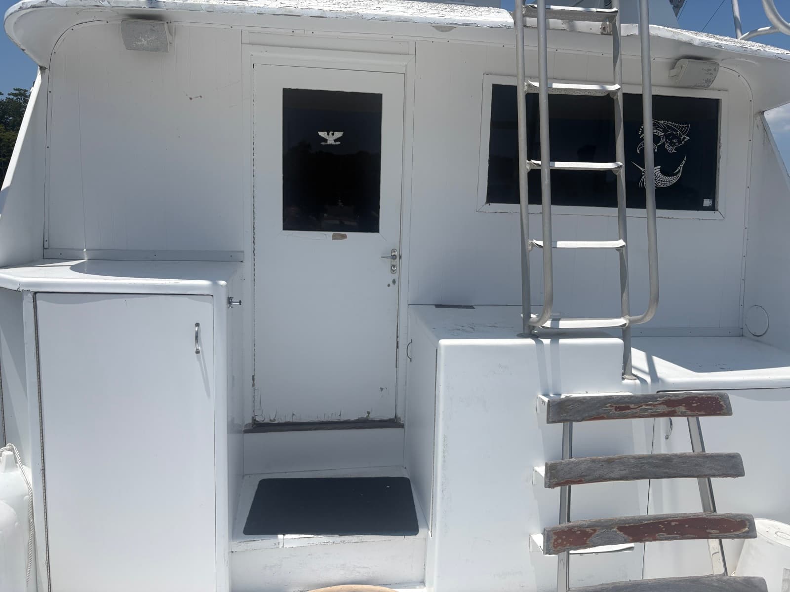 1973 Hatteras 53 Convertible - Photo 12