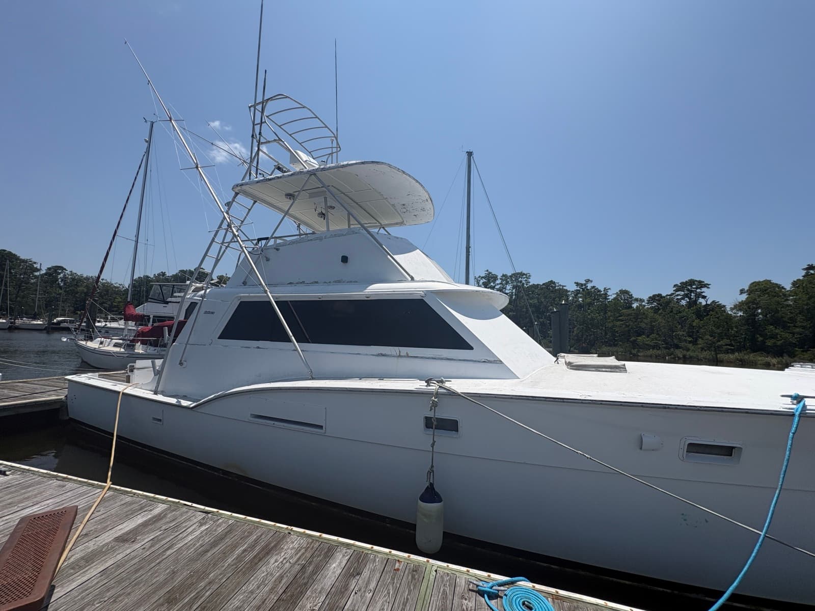 1973 Hatteras 53 Convertible - Photo 98
