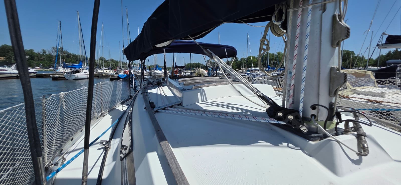 1985 Beneteau First 305 - Photo 10