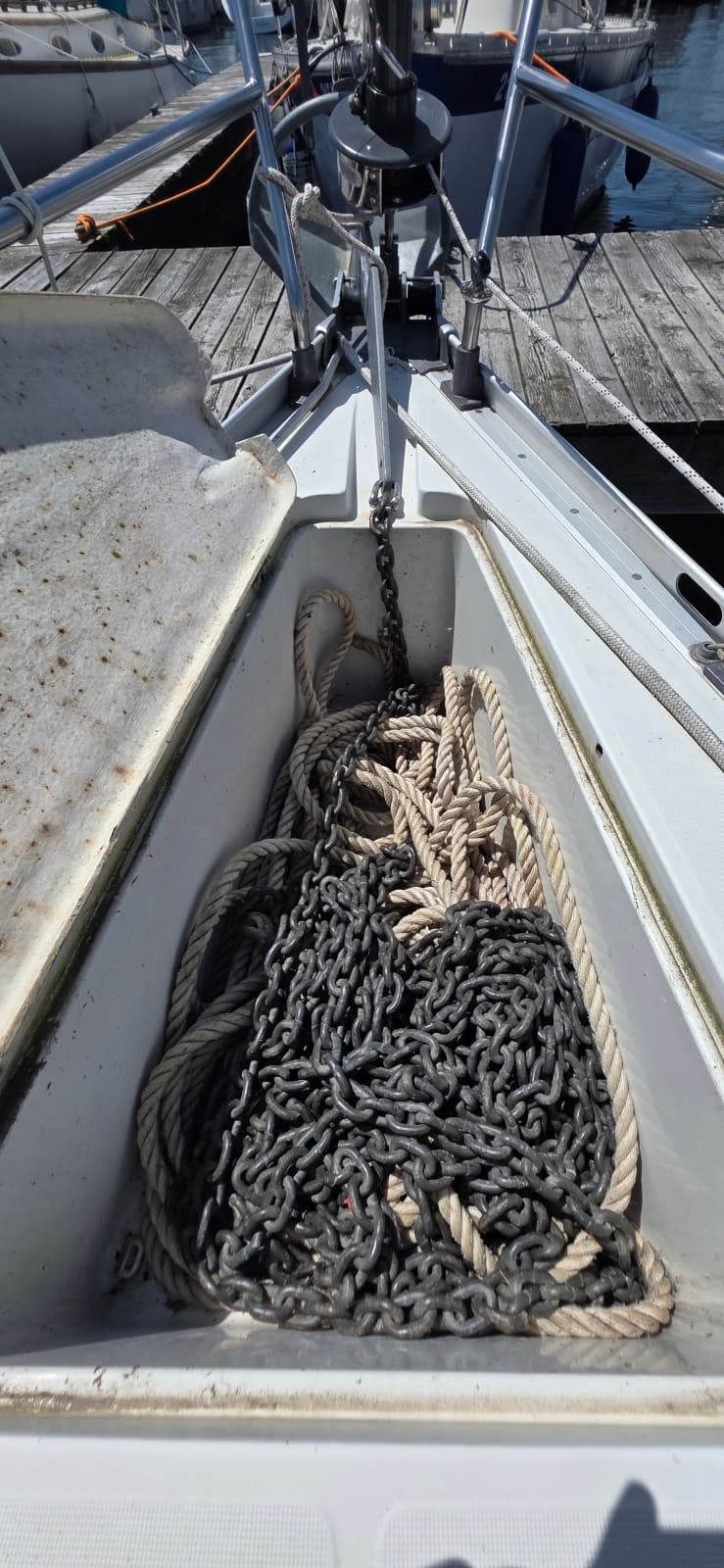 1985 Beneteau First 305 - Photo 11