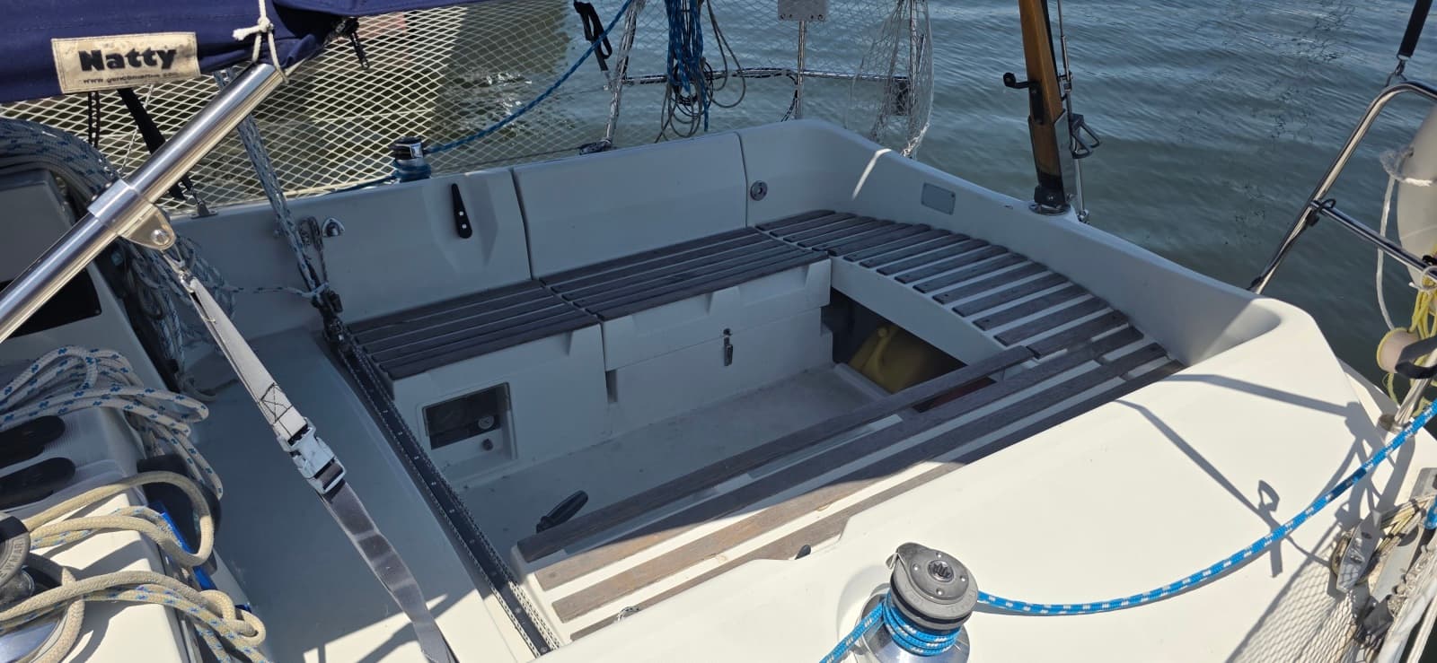 1985 Beneteau First 305 - Photo 5