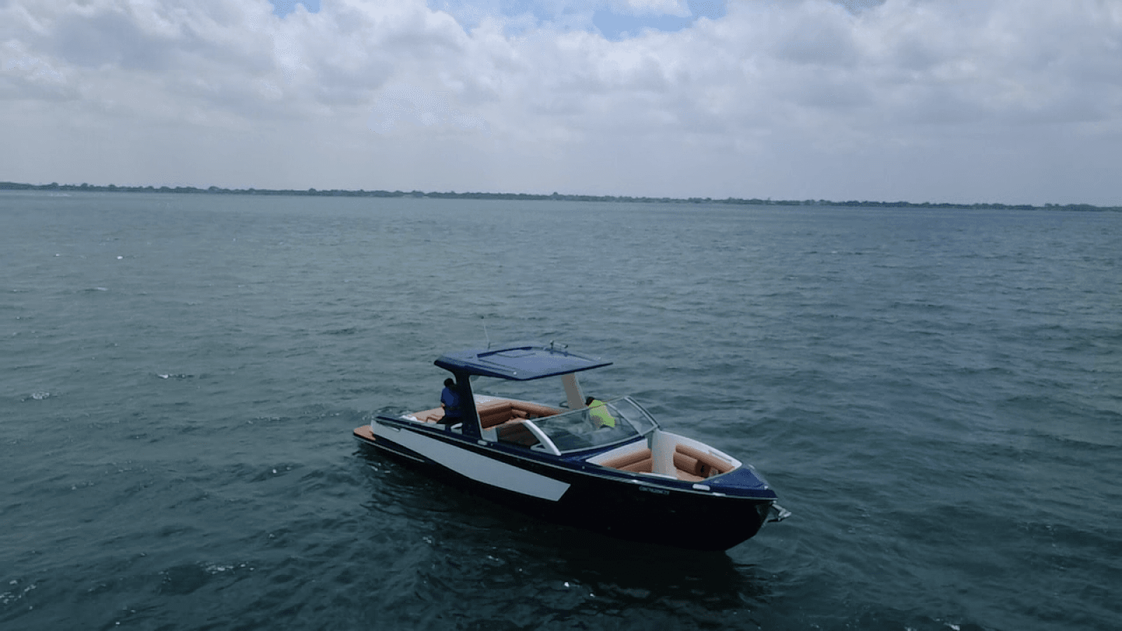 2021 Aviara AV32 - Photo 1
