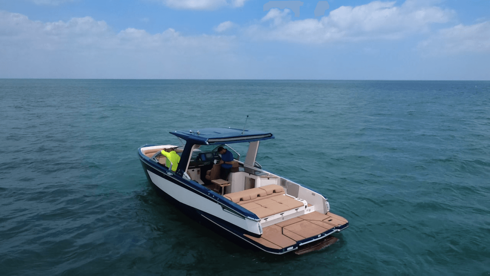 2021 Aviara AV32 - Photo 2
