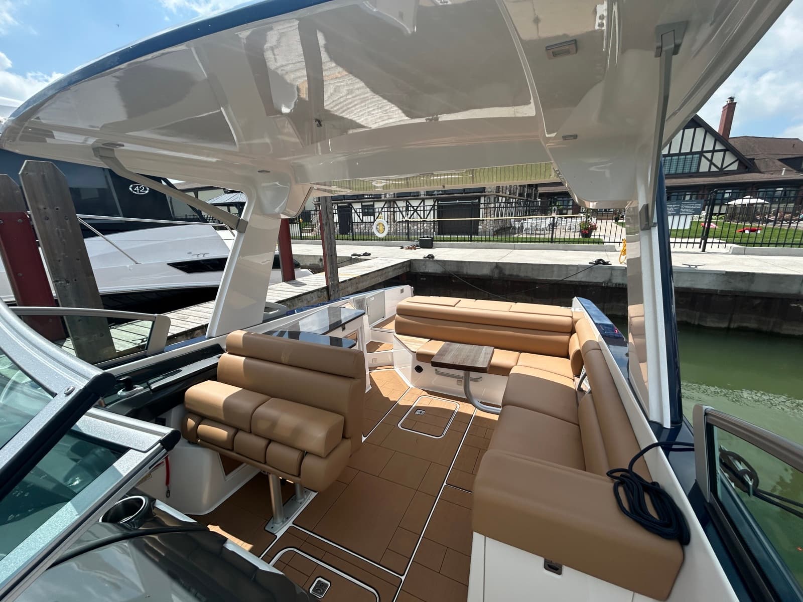2021 Aviara AV32 - Photo 42