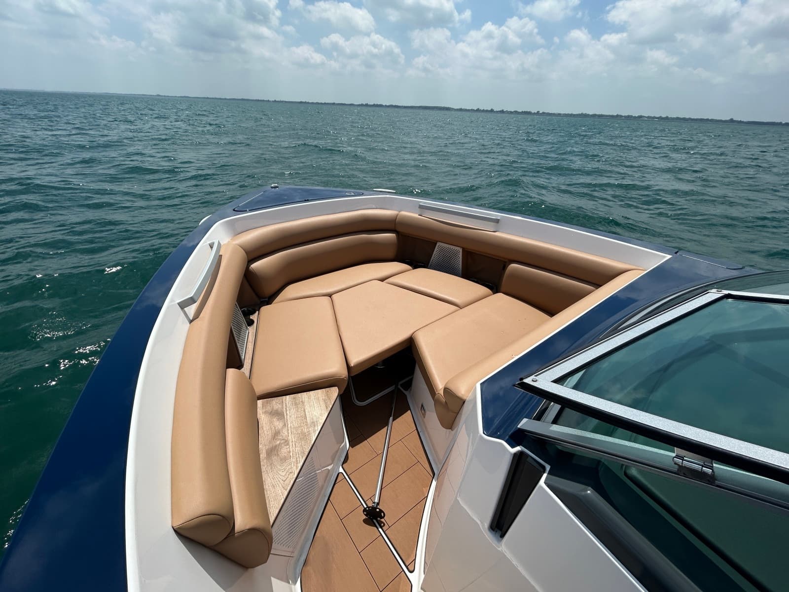 2021 Aviara AV32 - Photo 46