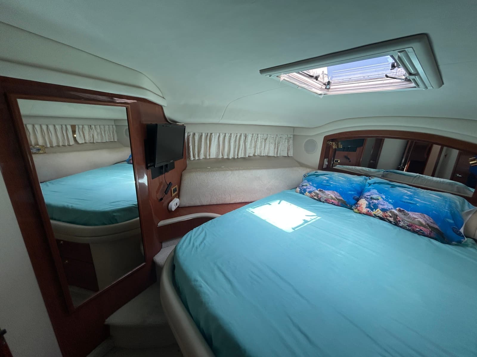 1999 Sea Ray 400 Sedan bridge - Photo 31