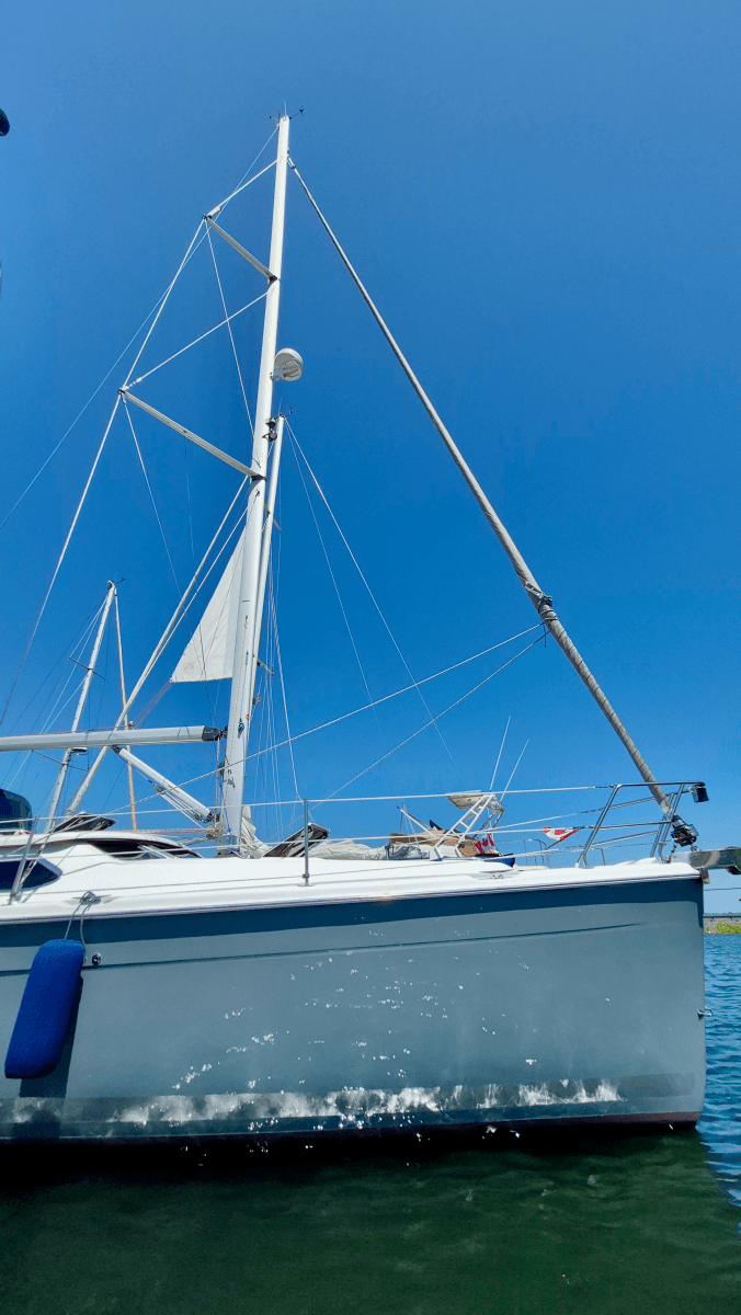 2006 Hunter 41 Deck Salon - Photo 6