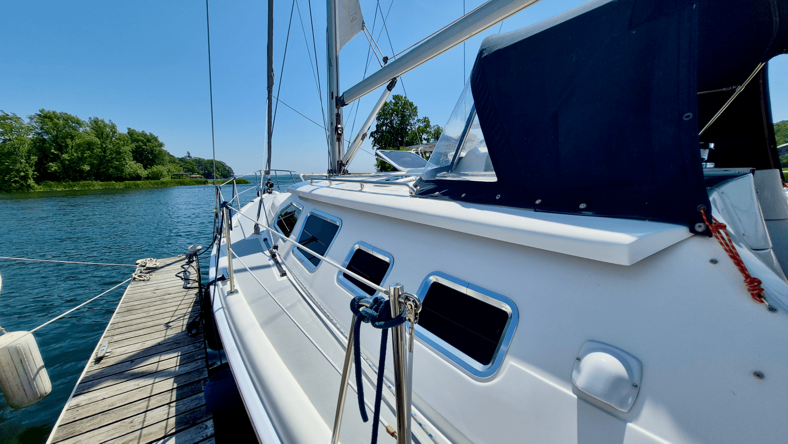 2006 Hunter 41 Deck Salon - Photo 7