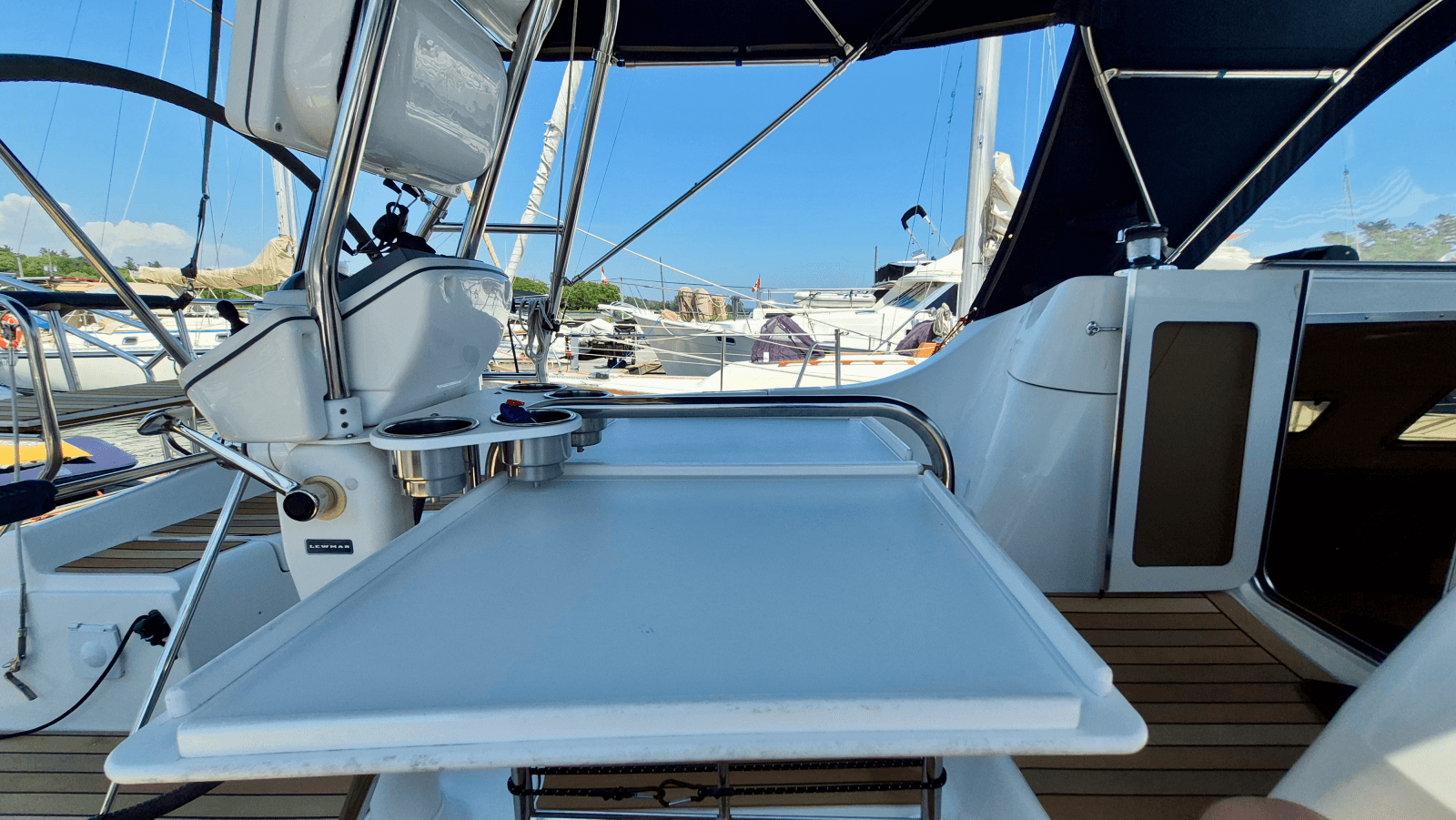 2006 Hunter 41 Deck Salon - Photo 10