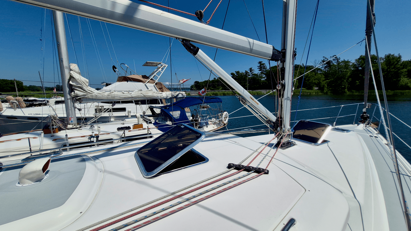 2006 Hunter 41 Deck Salon - Photo 14