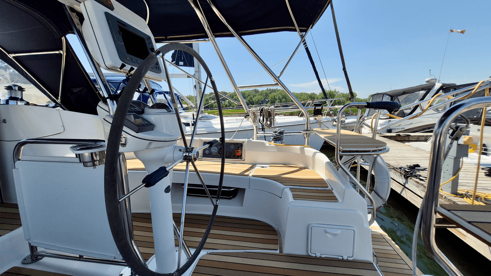 2006 Hunter 41 Deck Salon - Photo 28