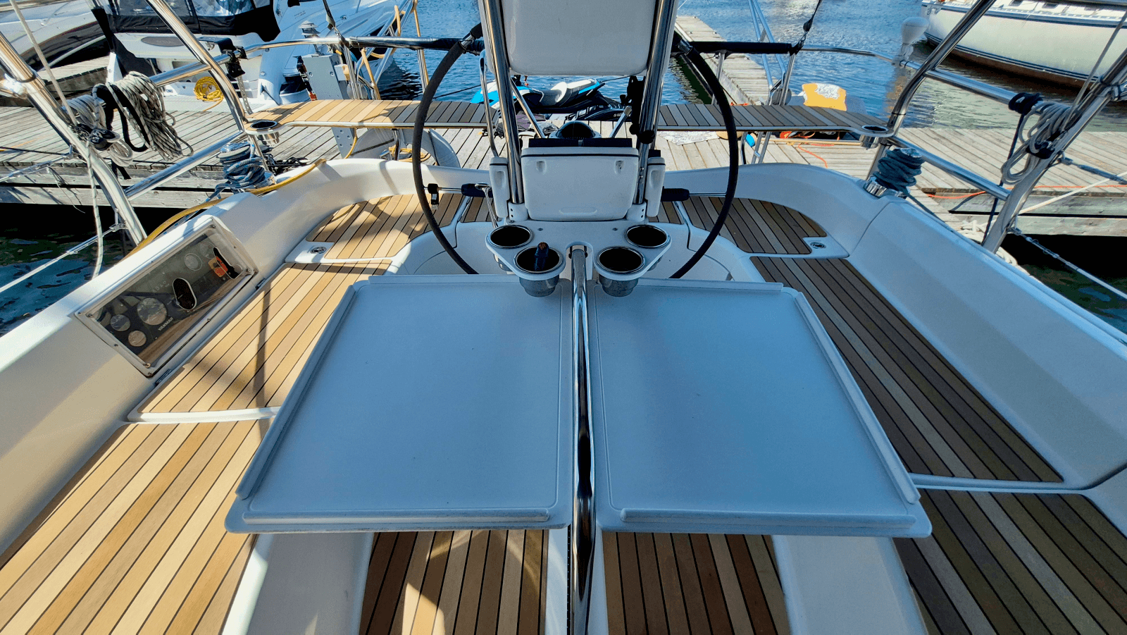 2006 Hunter 41 Deck Salon - Photo 33