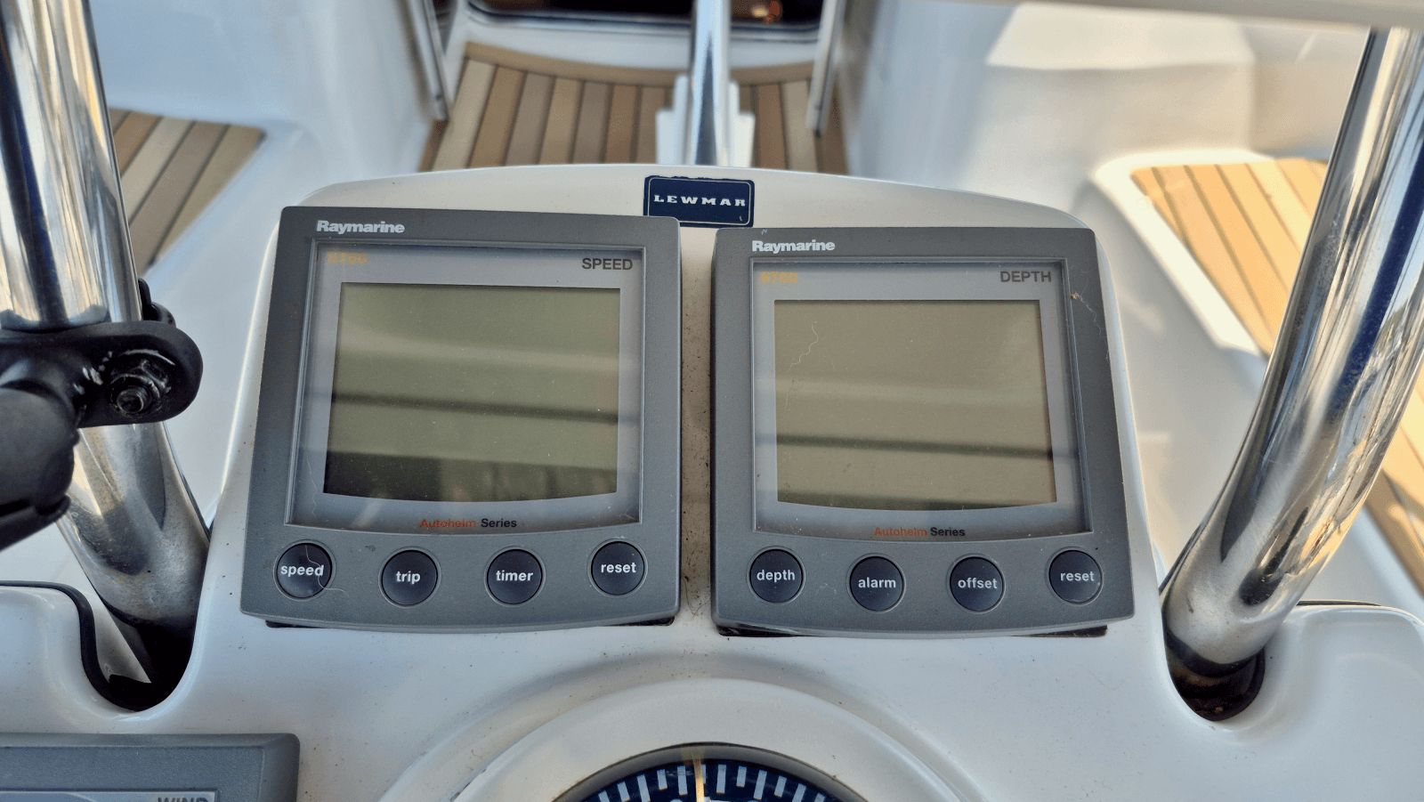 2006 Hunter 41 Deck Salon - Photo 36