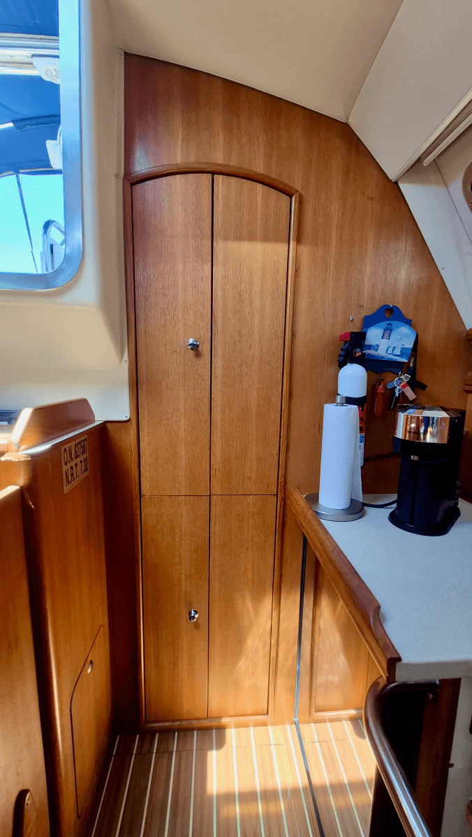 2006 Hunter 41 Deck Salon - Photo 44