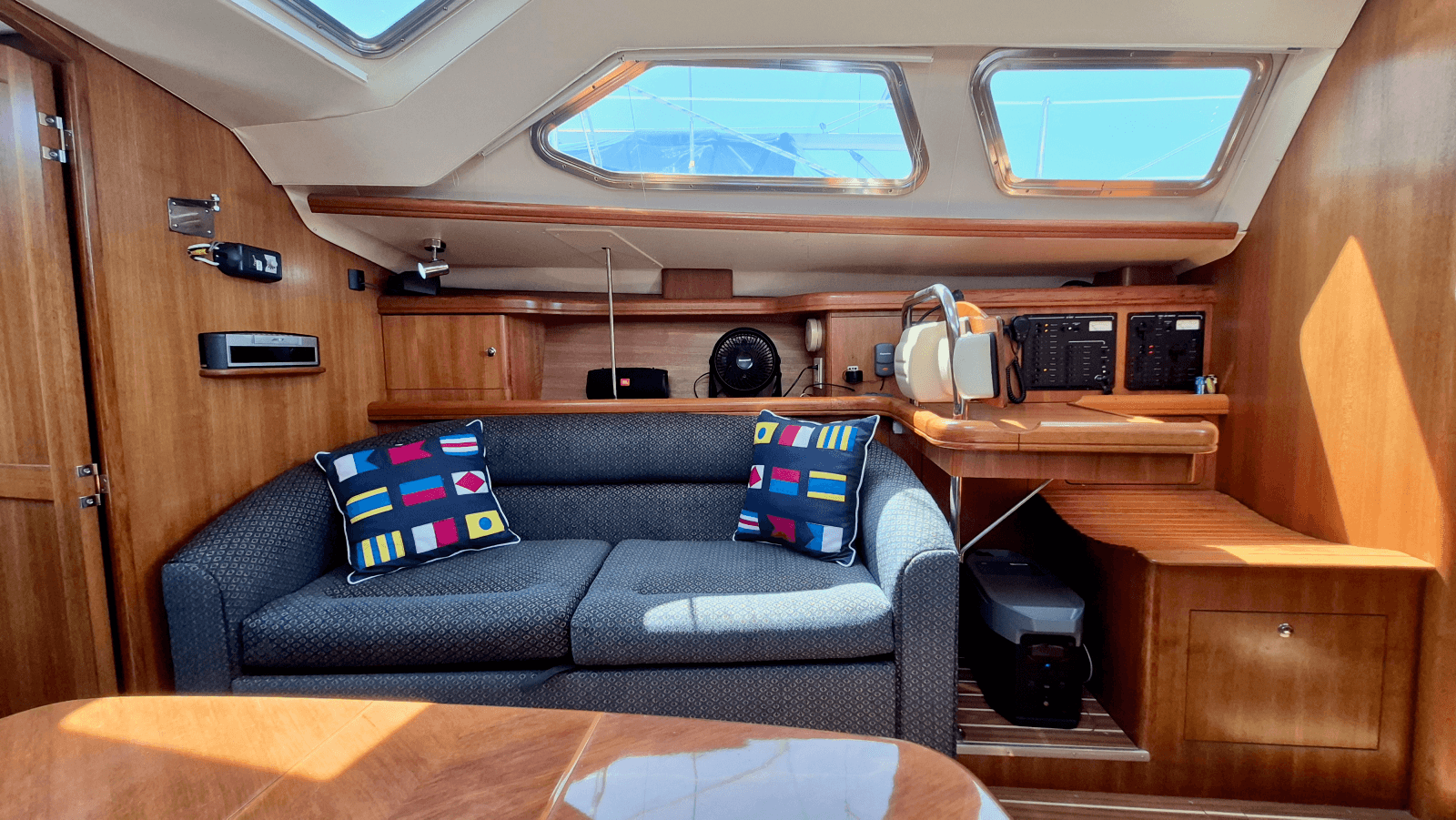 2006 Hunter 41 Deck Salon - Photo 52