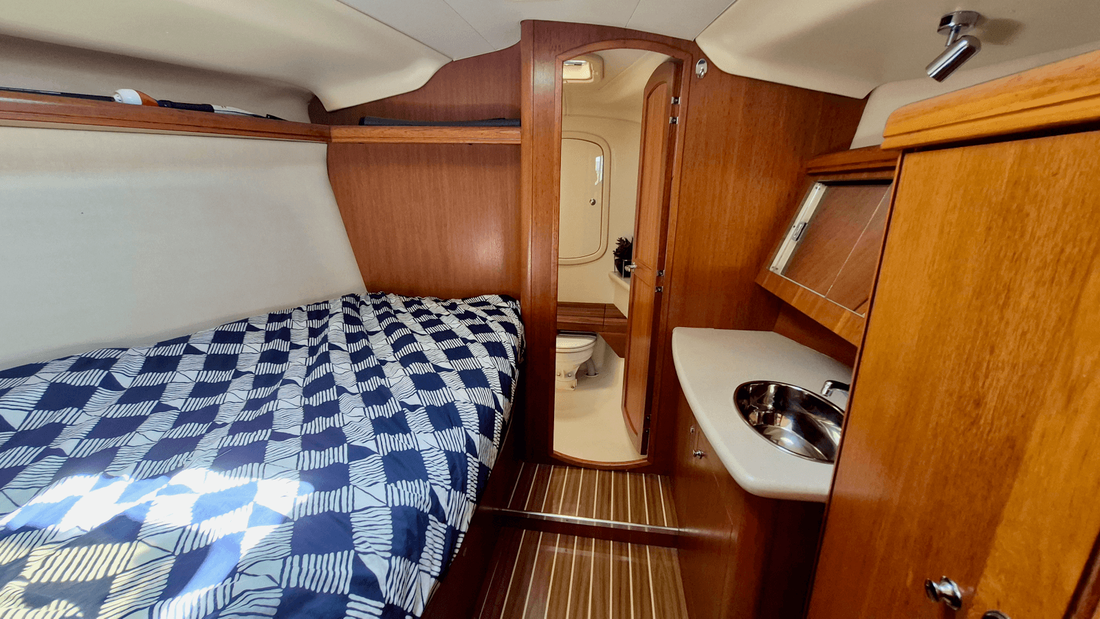 2006 Hunter 41 Deck Salon - Photo 56