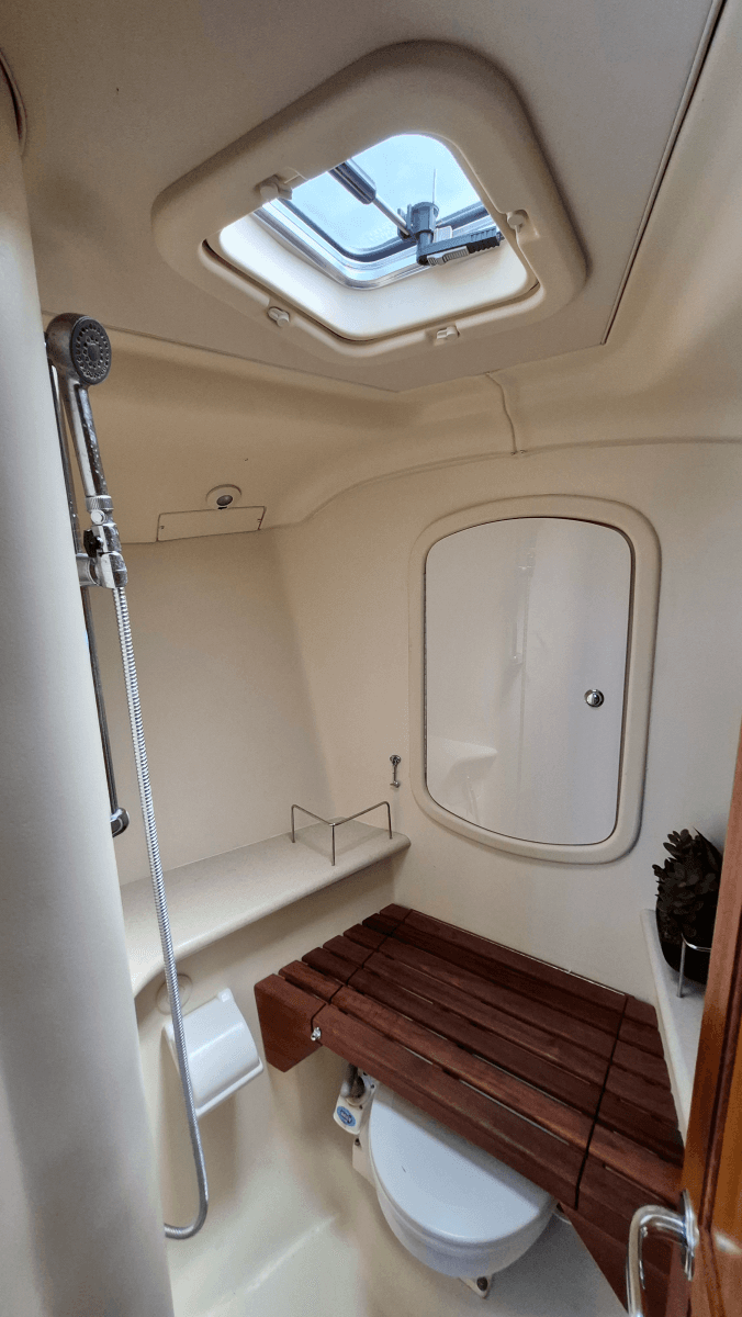 2006 Hunter 41 Deck Salon - Photo 60