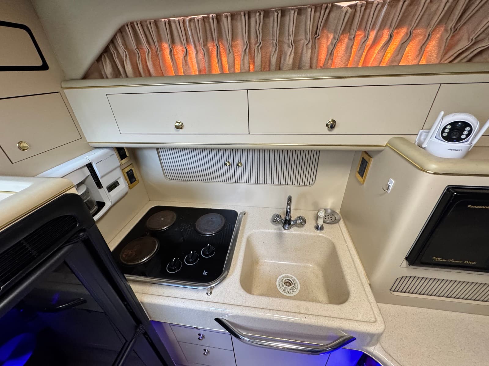 1998 Sea Ray 400 Express - Photo 50