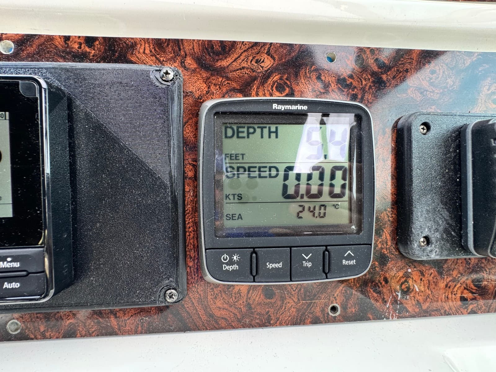 1998 Sea Ray 400 Express - Photo 24