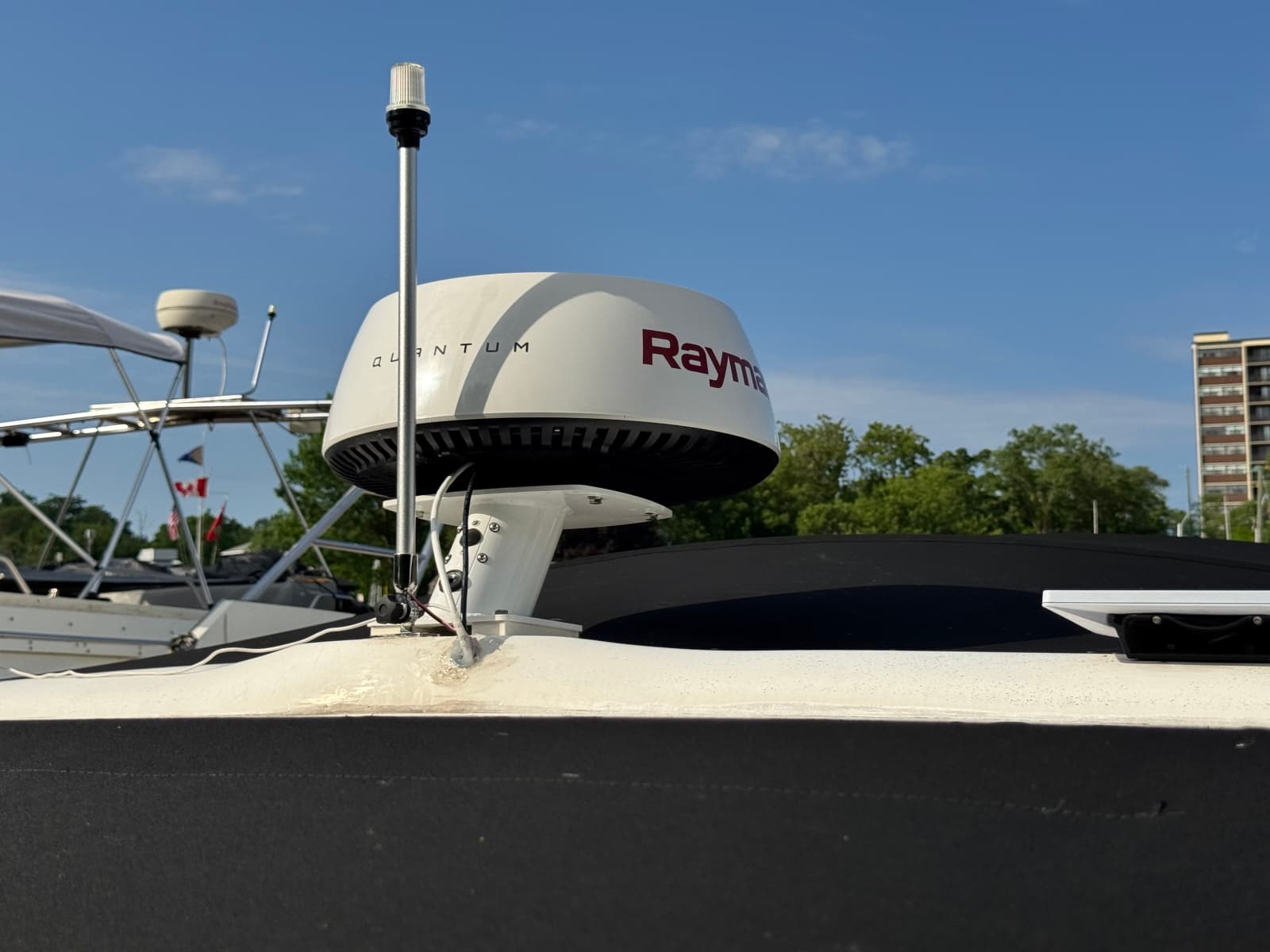 1998 Sea Ray 400 Express - Photo 60