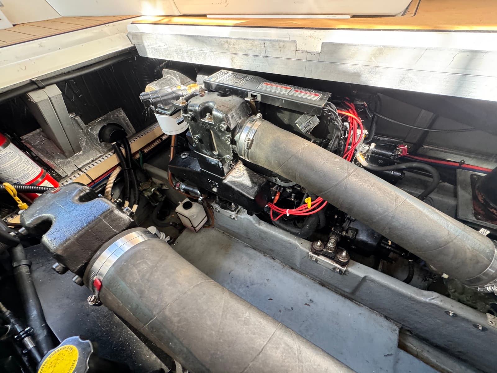 1998 Sea Ray 400 Express - Photo 61