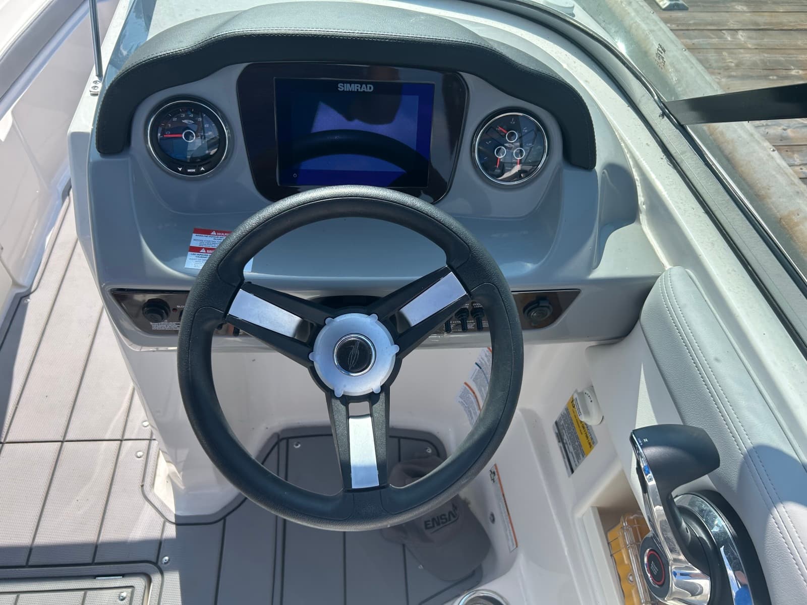 2023 Chaparral 23 SSI - Photo 8