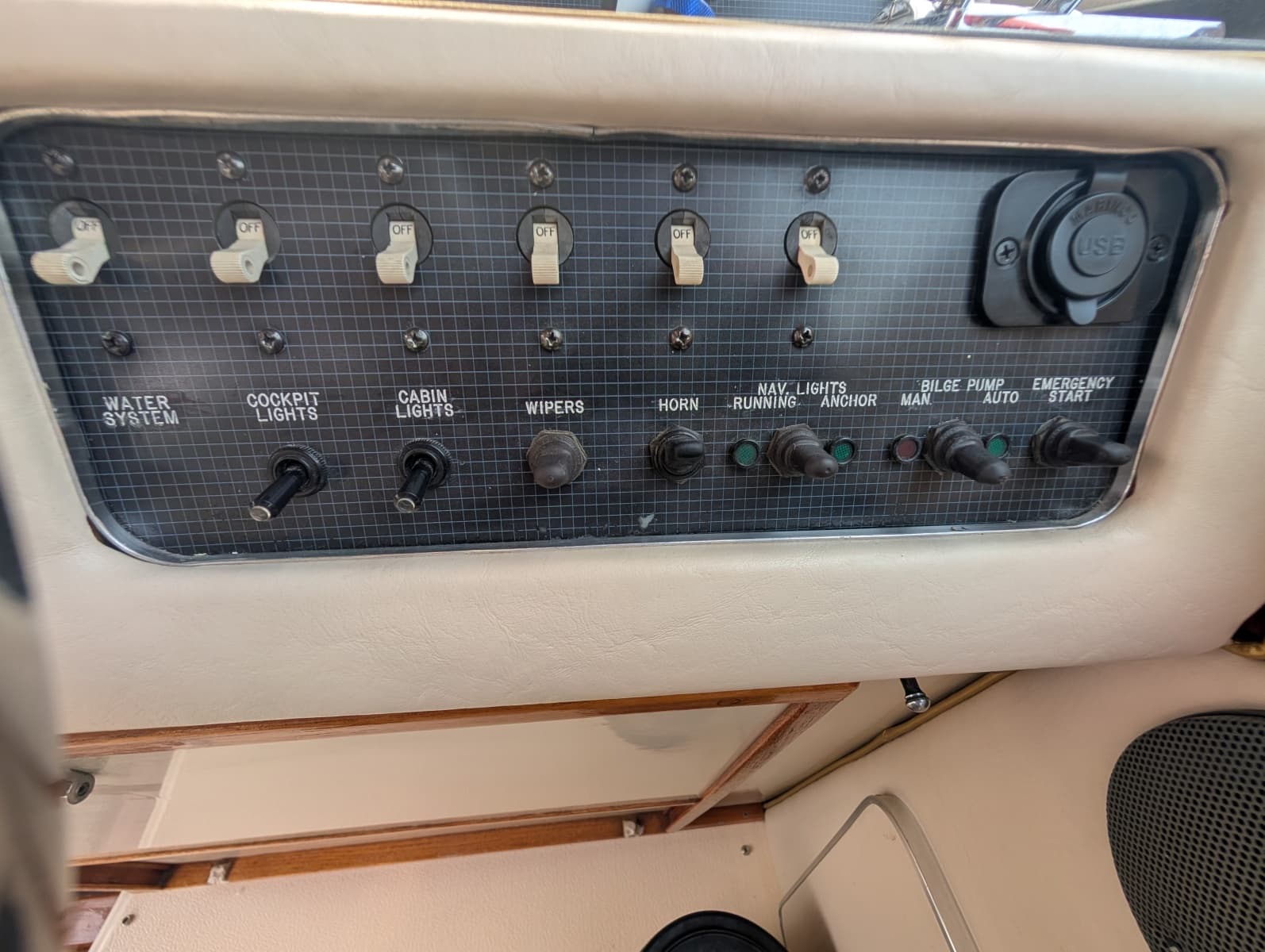 1986 Sea Ray 300 Weekender - Photo 27
