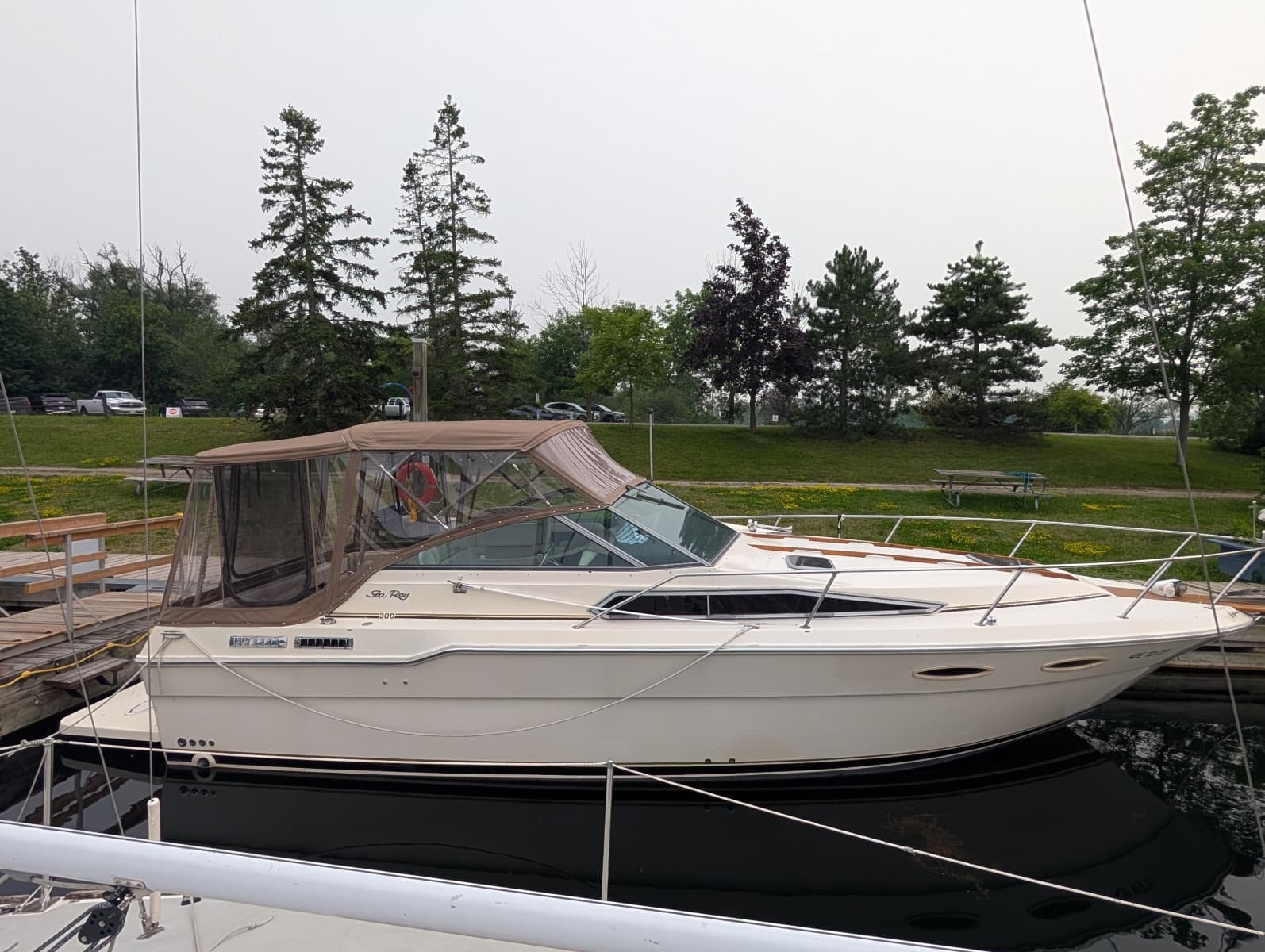 1986 Sea Ray 300 Weekender - Photo 1