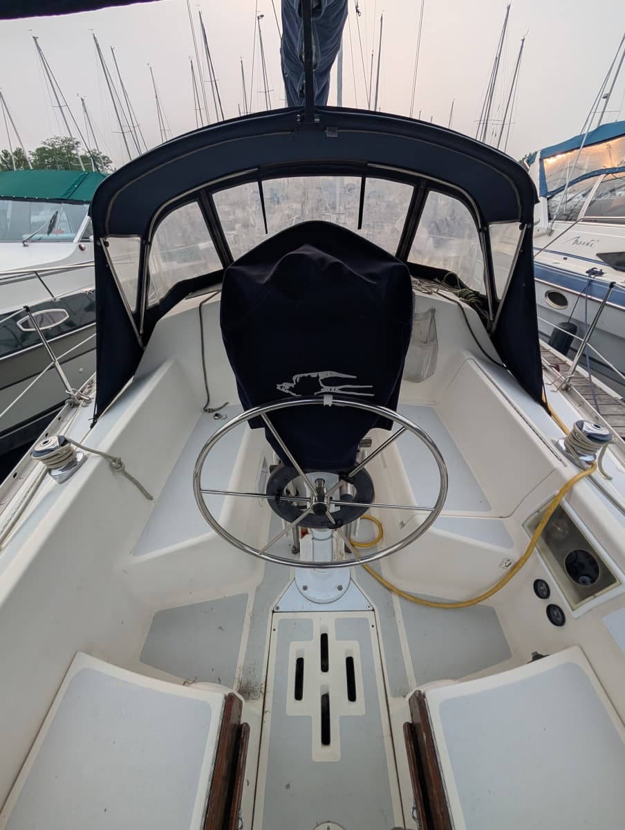 1990 Hunter 28 - Photo 14