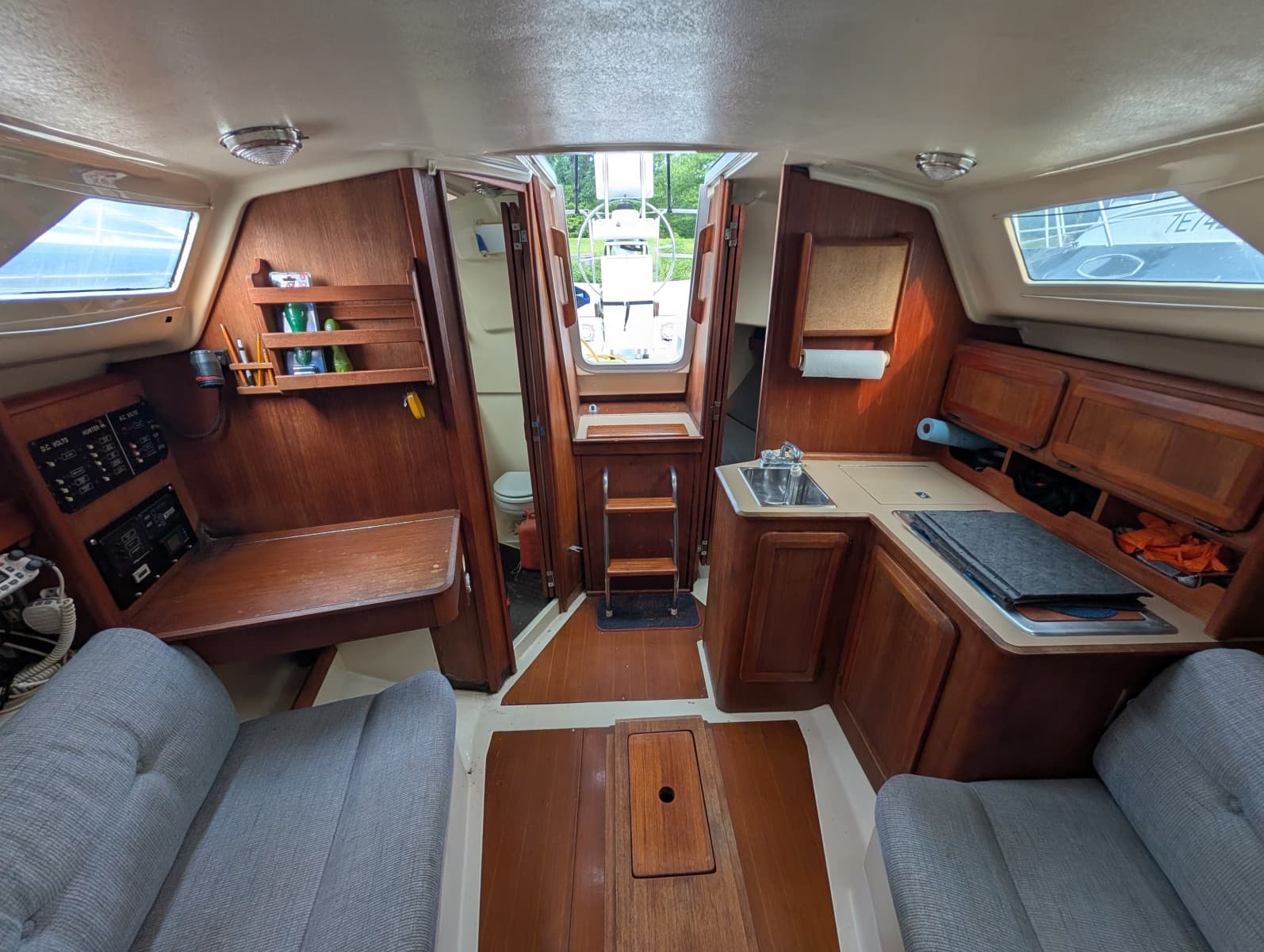1990 Hunter 28 - Photo 27