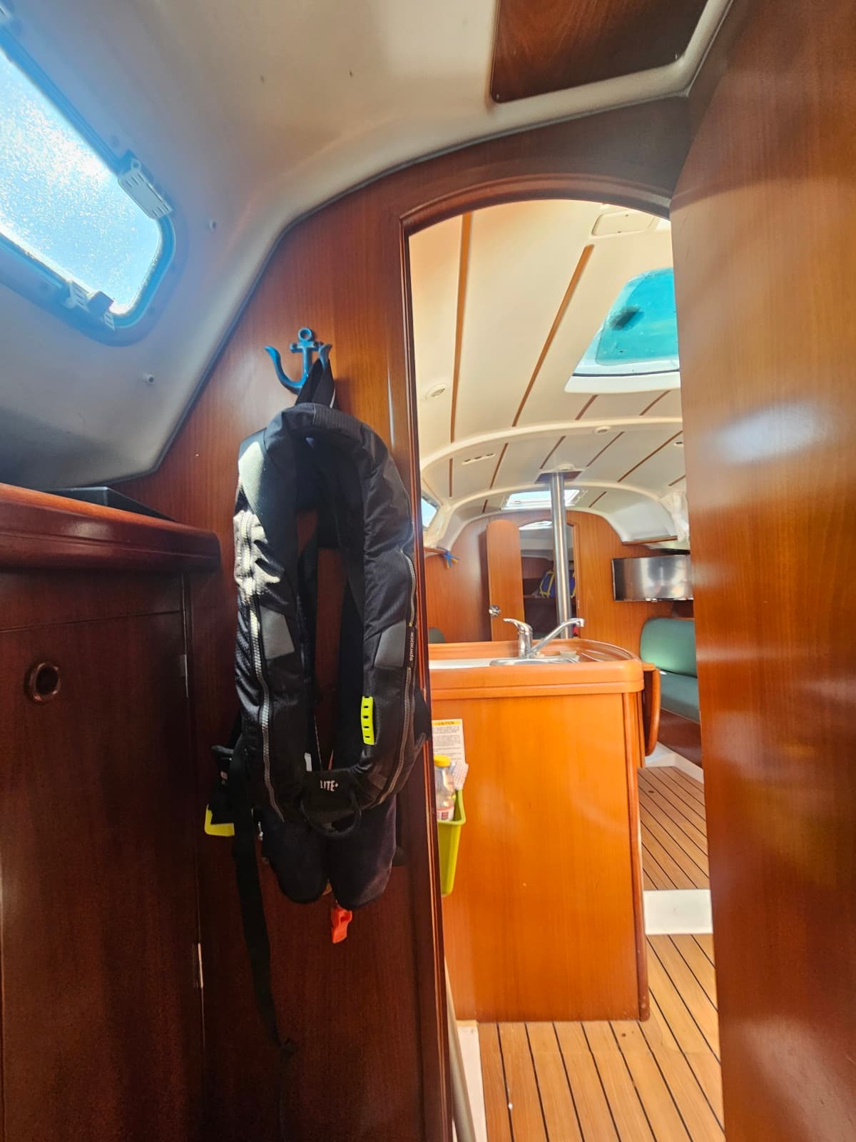 2003 Beneteau 311 - Photo 25