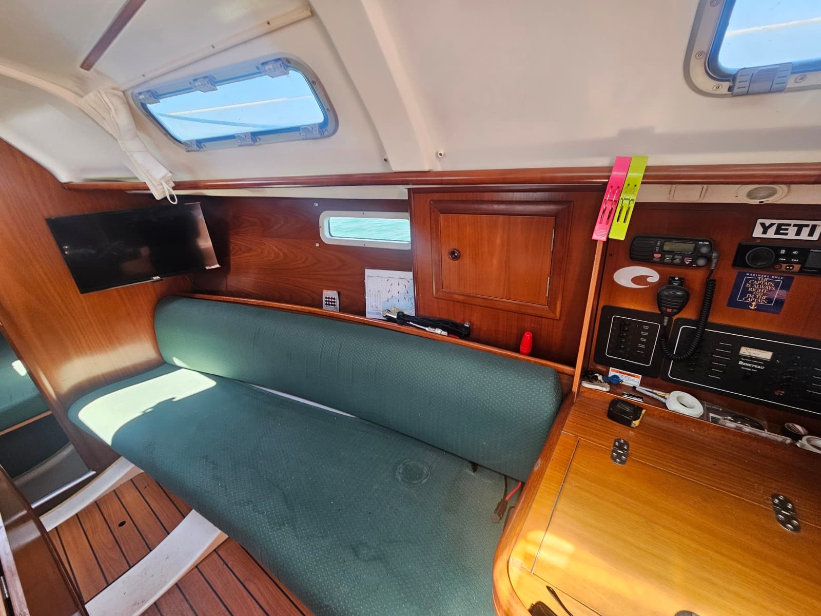 2003 Beneteau 311 - Photo 17
