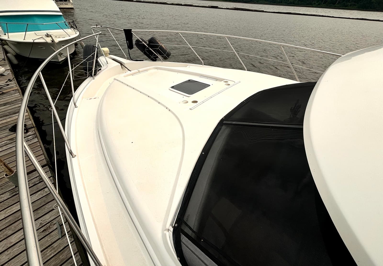 2000 Silverton 422 Motor Yacht - Photo 10