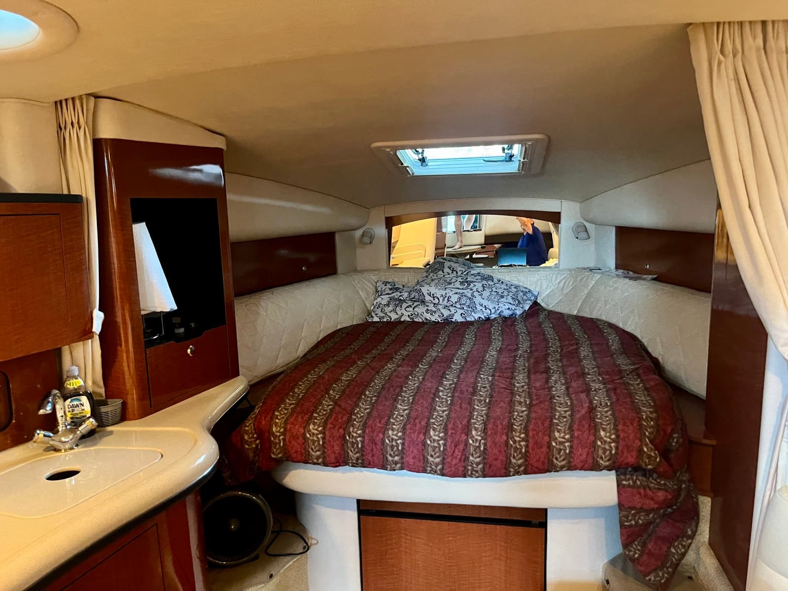 2003 Sea Ray 320 Sundancer - Photo 30