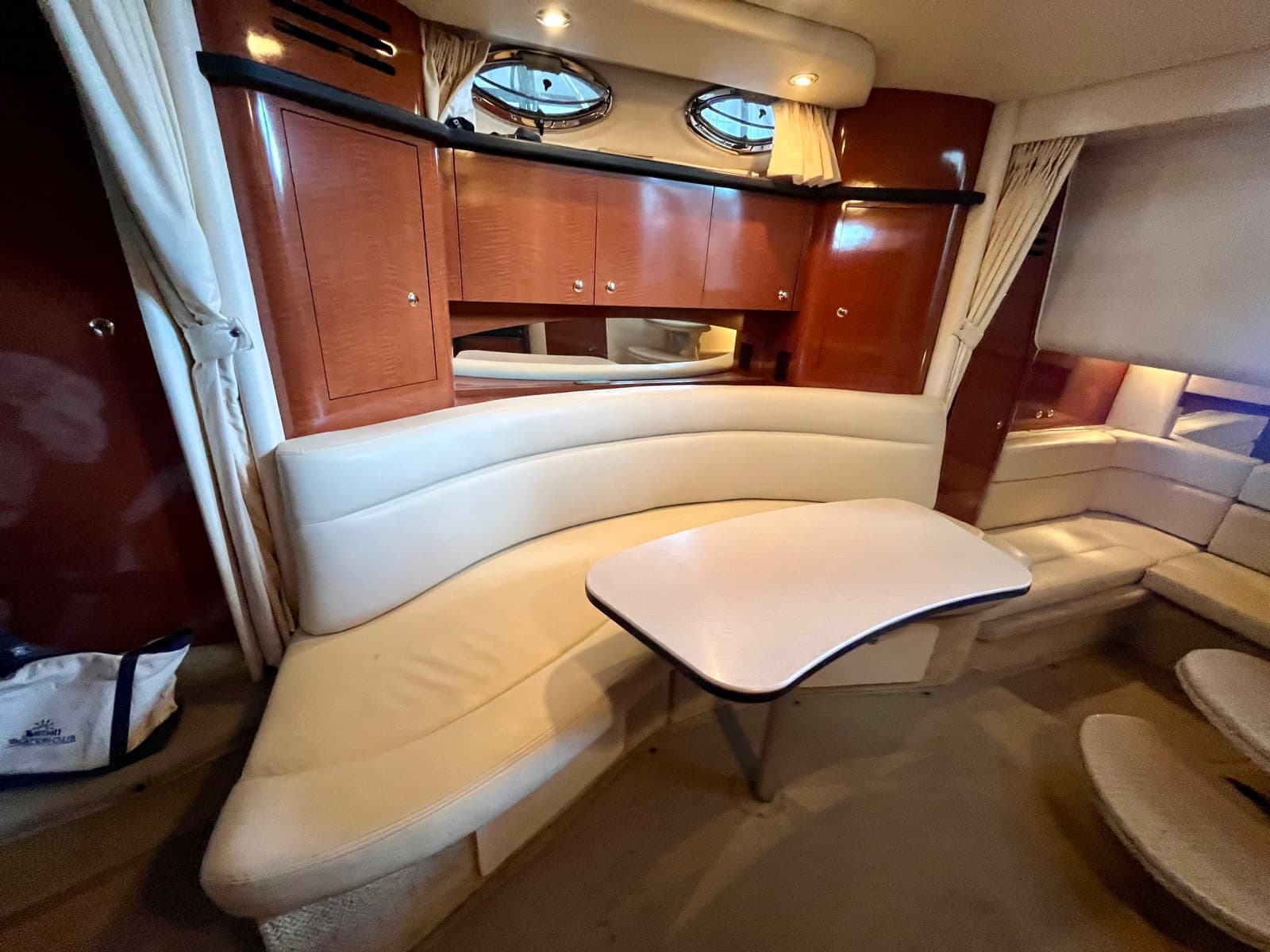 2003 Sea Ray 320 Sundancer - Photo 24