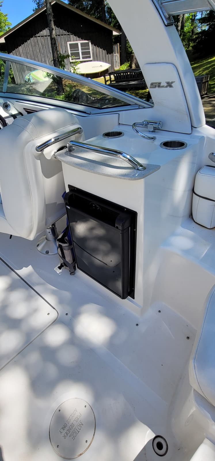 2010 Sea Ray SLX 250 - Photo 5