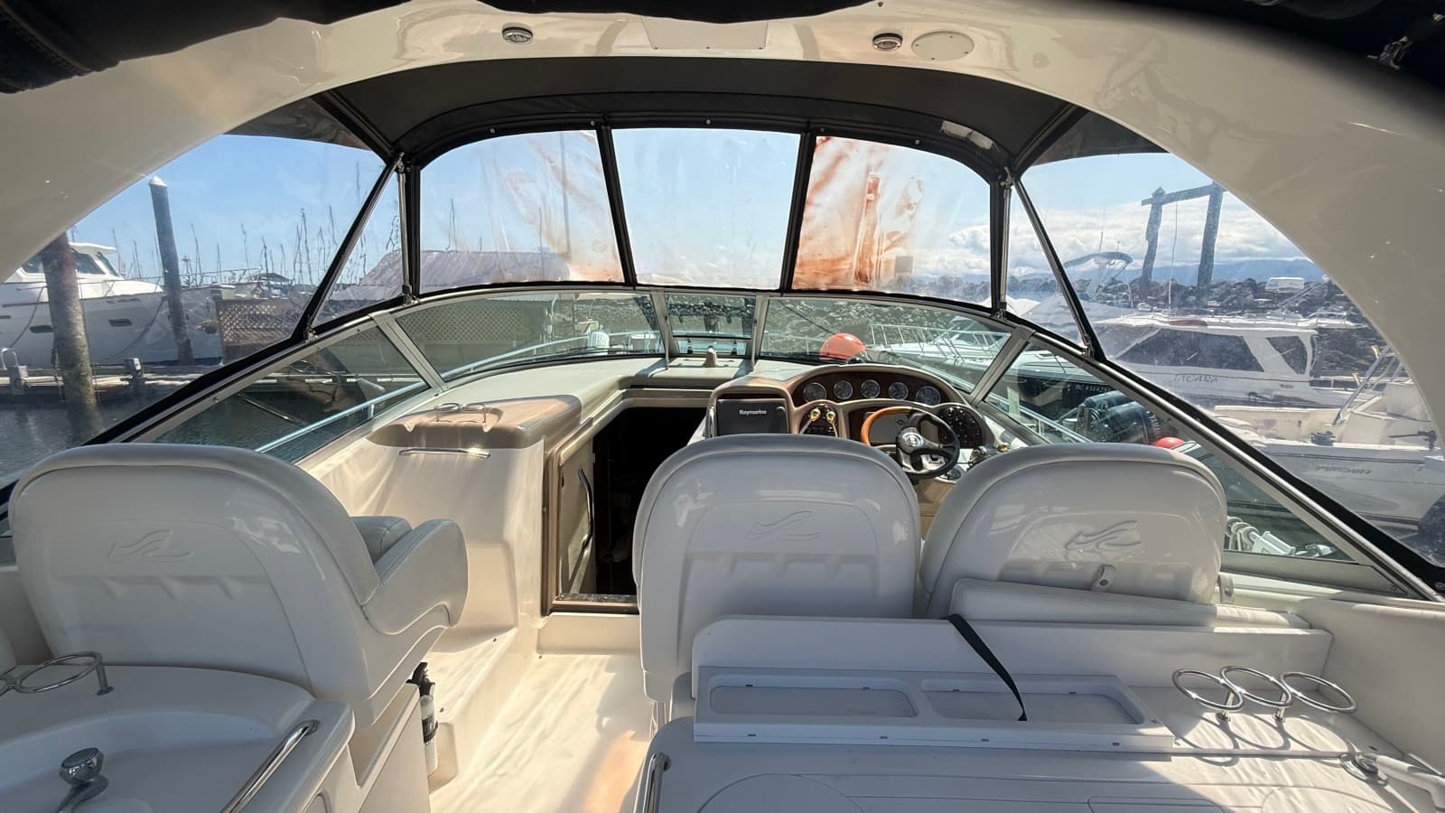 2005 Sea Ray 340 Sundancer - Photo 13